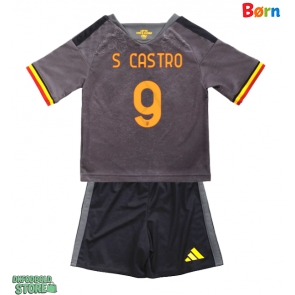 AS Roma Santiago Castro #9 Replika Babytøj Tredje sæt Børn 2026-27 Kortærmet (+ Korte bukser)